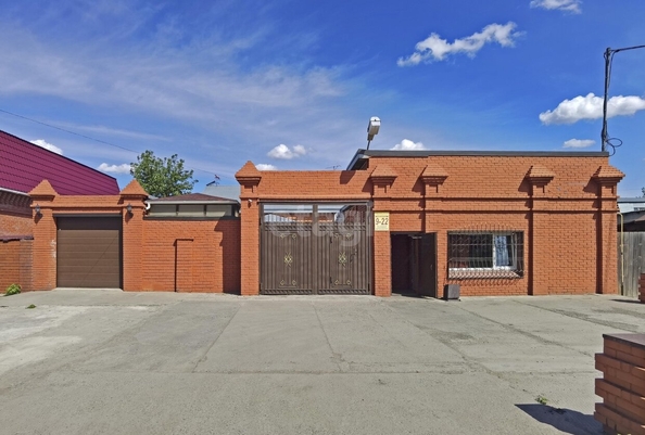 
  Продается дом, 300 м², Омск
. Фото 2.