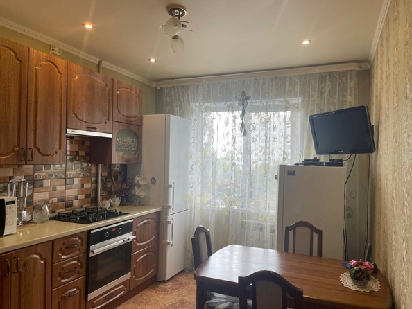 
  Продается 3-комн. квартира, 63.3 м², Жуковского ул, д. 33/1
. Фото 5.