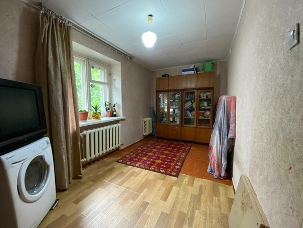 
  Продается 2-комн. квартира, 40.5 м², Декабристов ул, д. 71
. Фото 2.