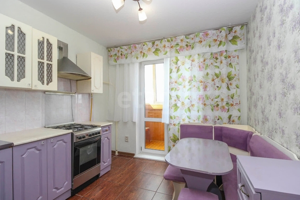 
  Продается 3-комн. квартира, 65.6 м², Ватутина ул, д. 28
. Фото 4.