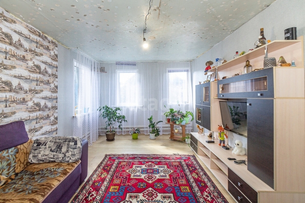 
  Продается дом, 55.5 м², Омск
. Фото 2.
