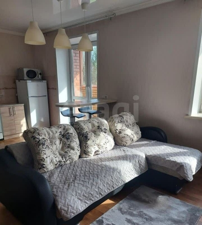 
  Продается 1-комн. квартира, 37 м², Комарова пр-кт, д. 16
. Фото 2.