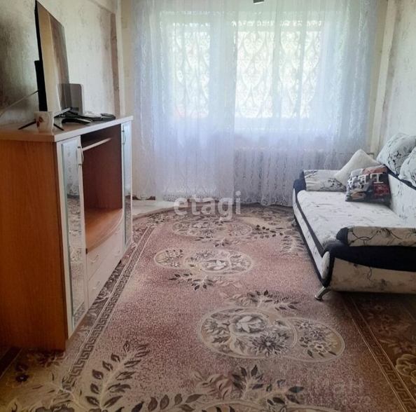 
  Продается 1-комн. квартира, 44 м², Блюхера ул, д. 12
. Фото 3.