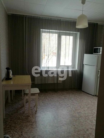 
  Продается 1-комн. квартира, 39 м², Степанца ул, д. 8А
. Фото 5.