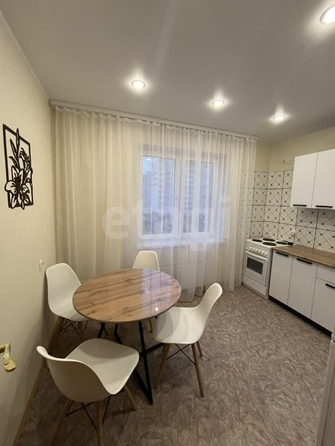 
  Продается 1-комн. квартира, 38 м², МКР Академика Королева, дом 24/1
. Фото 4.
