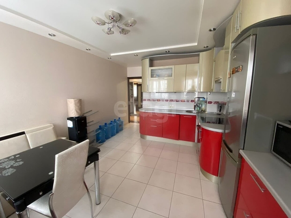 
  Продается 3-комн. квартира, 140 м², Масленникова ул, д. 41
. Фото 4.