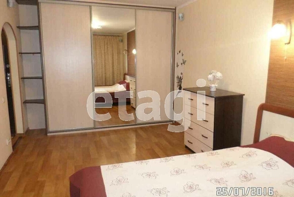 
  Продается 1-комн. квартира, 39 м², Омская ул, д. 114/3
. Фото 5.
