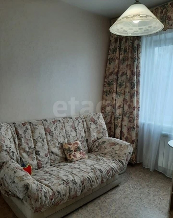 
  Продается 3-комн. квартира, 65 м², Дмитриева ул, д. 6
. Фото 1.