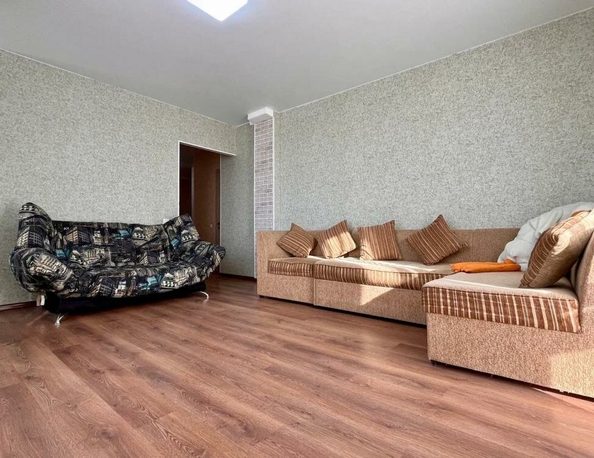 
  Продается 1-комн. квартира, 36.5 м², ЖК Волна, дом 2
. Фото 2.