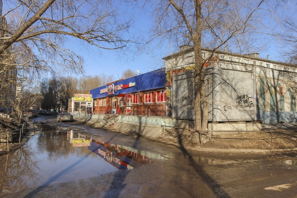 
  Сдается торговая площадь, 12 м², Волгоградская ул, д. 24А
. Фото 2.