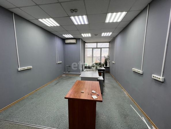 
  Сдается офис, 40 м², Маршала Жукова ул, д. 74к1
. Фото 4.