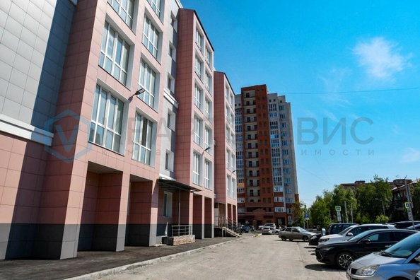 
  Продается торговая площадь, 315.6 м², Октябрьская ул, д. 87
. Фото 2.