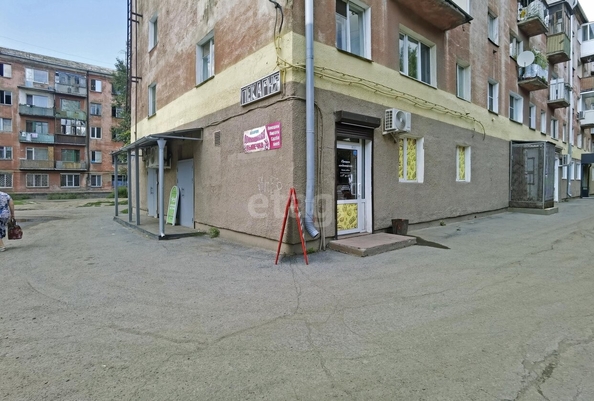 
  Продается универсальное помещение, 649 м², Транспортная 4-я ул, д. 52
. Фото 1.