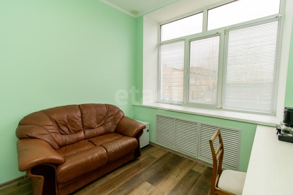 
  Продается офис, 16.1 м², 10 лет Октября ул, д. 203В
. Фото 2.