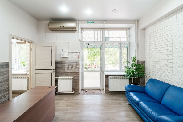 
  Продается офис, 32 м², 10 лет Октября ул, д. 145А
. Фото 2.