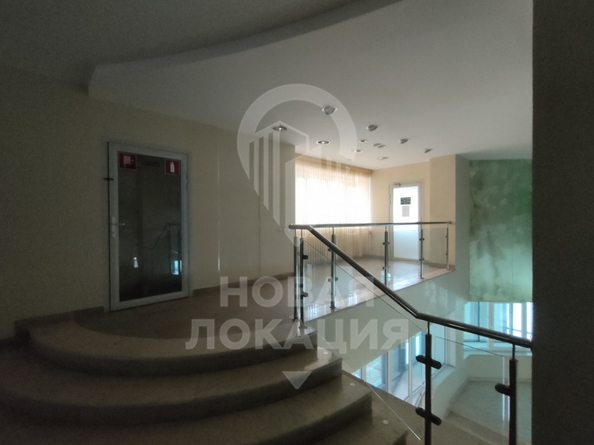 
  Сдается универсальное помещение, 370 м², Красный Путь ул, д. 111
. Фото 8.