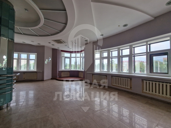 
  Сдается универсальное помещение, 370 м², Красный Путь ул, д. 111
. Фото 24.
