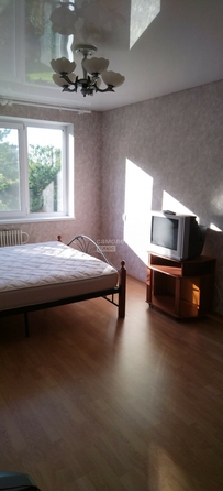 
  Продается 1-комн. квартира, 30.4 м², Заречный б-р, д. 2
. Фото 1.