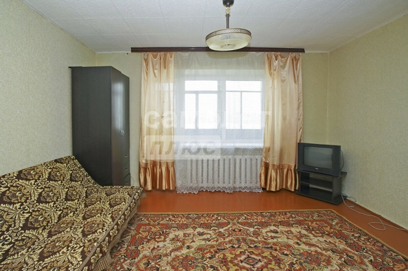 
  Продается 1-комн. квартира, 32.4 м², Орджоникидзе ул, д. 270А
. Фото 3.
