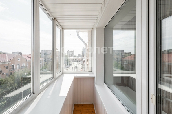 
  Продается 2-комн. квартира, 45.2 м², Ленина ул, д. 44
. Фото 2.