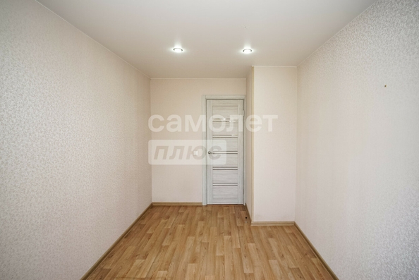 
  Продается 3-комн. квартира, 58.7 м², Барнаульская 2-я ул, д. 11Г
. Фото 5.