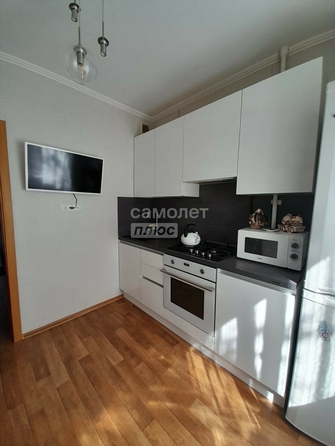 
  Продается 2-комн. квартира, 53 м², ярослава гашека, д. 6
. Фото 1.