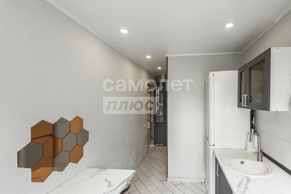 
  Продается 2-комн. квартира, 48 м², Заозерная ул, д. 1
. Фото 4.