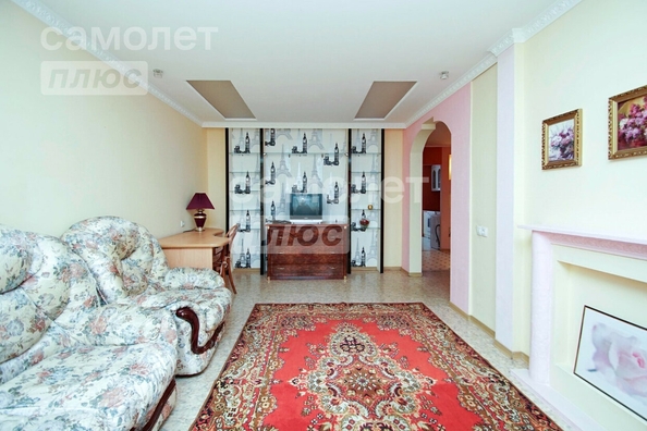 
  Продается 3-комн. квартира, 70.6 м², Химиков ул, д. 36
. Фото 2.