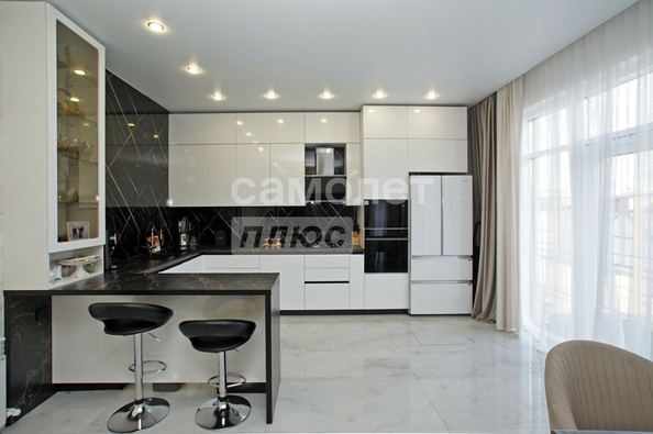 
  Продается дом, 171.4 м², Омск
. Фото 4.