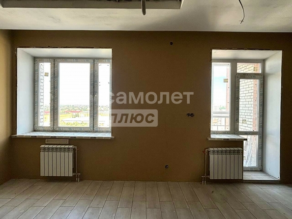
  Продается 2-комн. квартира, 59.6 м², Октябрьская ул, д. 107
. Фото 5.