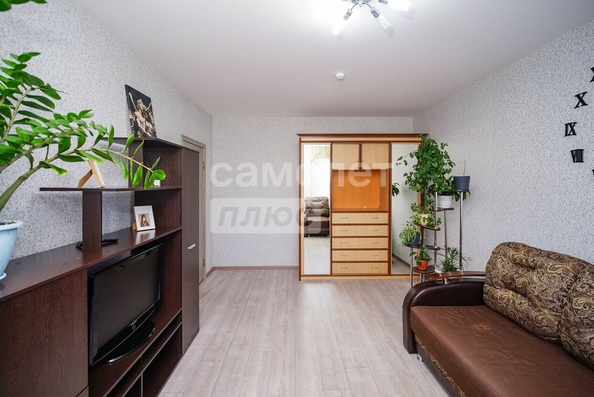 
  Продается 3-комн. квартира, 76 м², Завертяева ул, д. 9Д
. Фото 4.