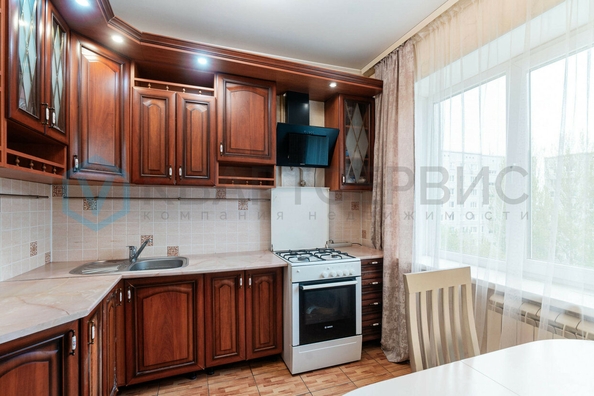 
  Продается 2-комн. квартира, 52 м², 70 лет Октября ул, д. 22/2
. Фото 2.