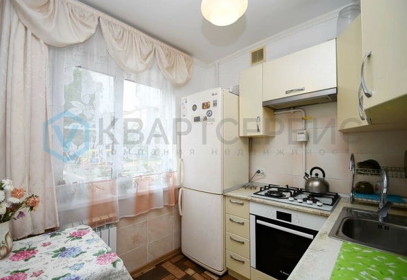 
  Продается 3-комн. квартира, 60 м², Новороссийская ул, д. 3
. Фото 4.