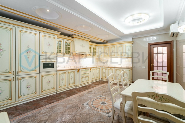 
  Продается 3-комн. квартира, 145.2 м², Красный Путь ул, д. 34
. Фото 5.