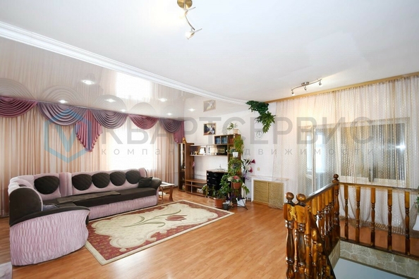 
  Продается дом, 265 м², Омск
. Фото 3.