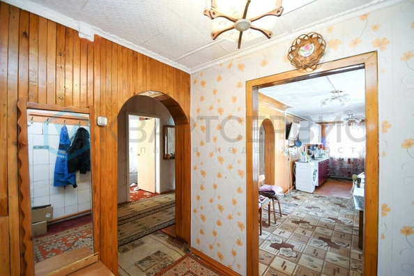 
  Продается дом, 82.2 м², Омск
. Фото 2.