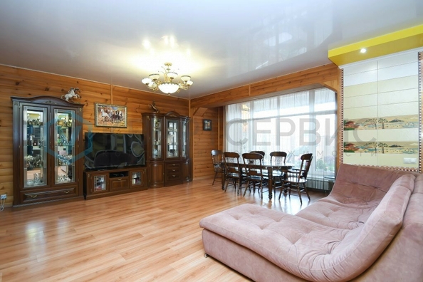
  Продается дом, 440 м², Омск
. Фото 4.