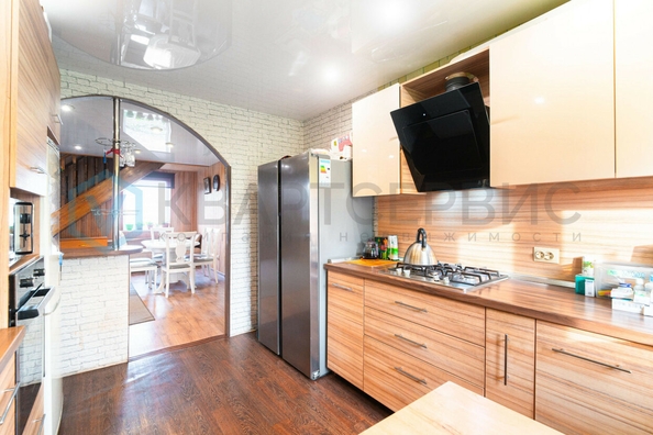 
  Продается дом, 171 м², поселок Новоомский
. Фото 5.