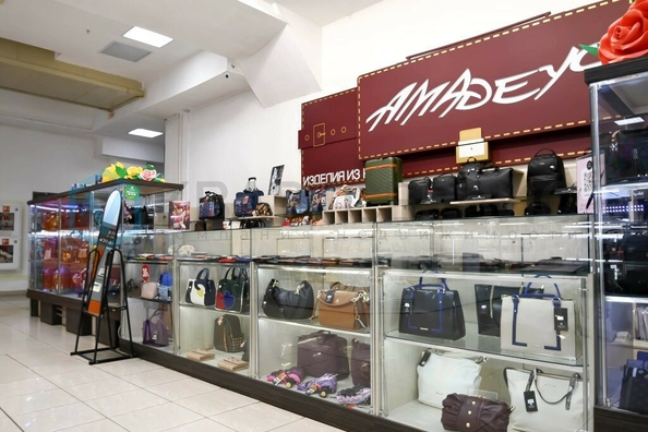 
  Продается торговая площадь, 28 м², Карла Маркса пр-кт, д. 24
. Фото 2.