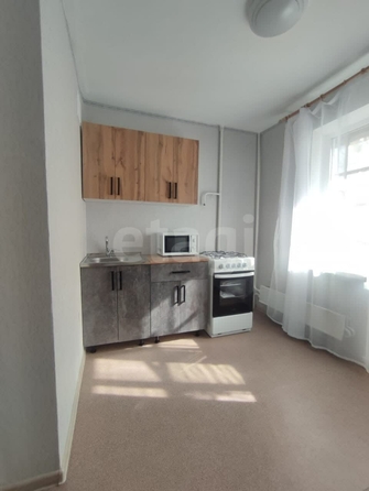 
  Продается 1-комн. квартира, 33 м², Романенко ул, д. 15Б
. Фото 4.