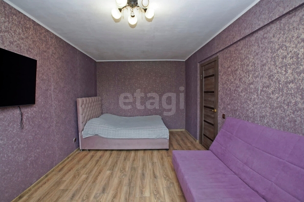 
  Продается 1-комн. квартира, 37.5 м², Кирова ул, д. 4/2
. Фото 2.