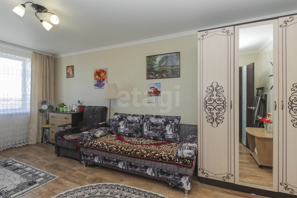 
  Продается 1-комн. квартира, 32.9 м², Силина ул, д. 11
. Фото 2.