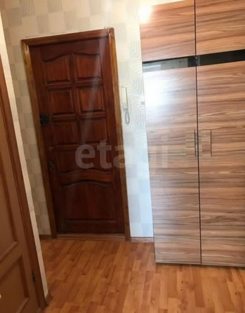 
  Продается 1-комн. квартира, 37.4 м², Маргелова ул, д. 357
. Фото 3.