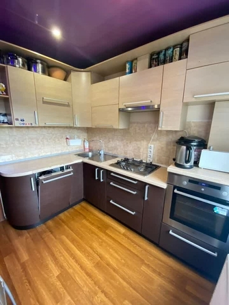 
  Продается 2-комн. квартира, 47.7 м², Братская ул, д. 21А
. Фото 3.