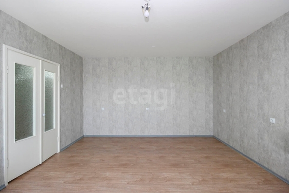 
  Продается 1-комн. квартира, 48.6 м², Леонида Маслова ул, д. 13
. Фото 2.