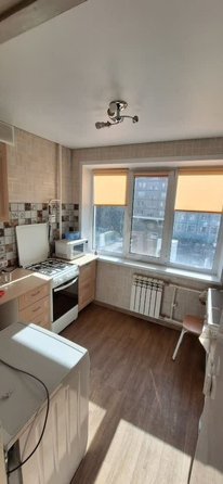 
  Продается 1-комн. квартира, 33 м², Менделеева пр-кт, д. 12
. Фото 1.