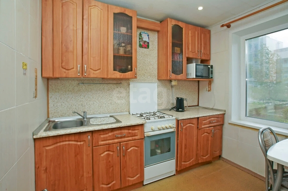 
  Продается 2-комн. квартира, 47 м², Звездова ул, д. 101
. Фото 3.