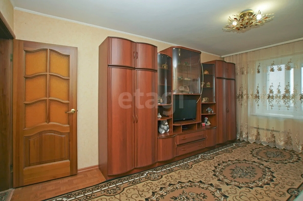 
  Продается 1-комн. квартира, 37 м², Северная 16-я ул, д. 150
. Фото 3.