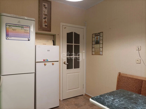 
  Продается 3-комн. квартира, 63 м², Маргелова ул, д. 357
. Фото 2.
