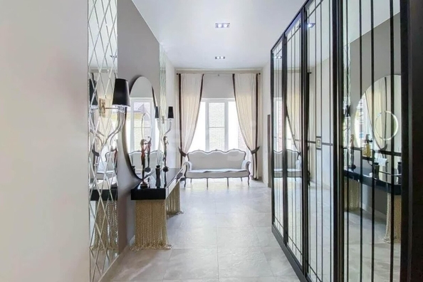 
  Продается дом, 229.9 м², Омск
. Фото 1.